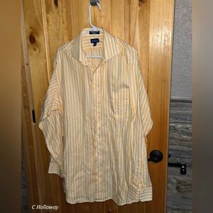 PAUL FREDRICK Finest 80's Two Ply Cotton Dobby Yellow Stripe On White 17 1/2-37
